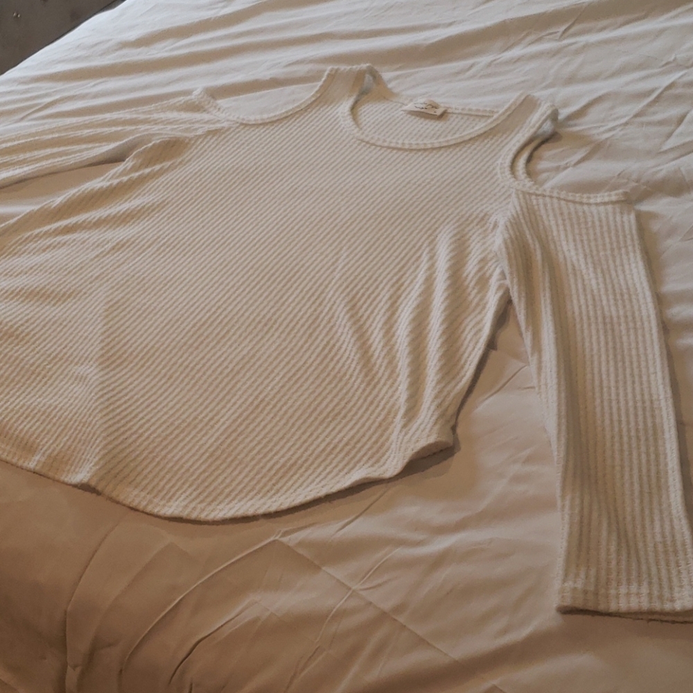 White open shoulder blouse